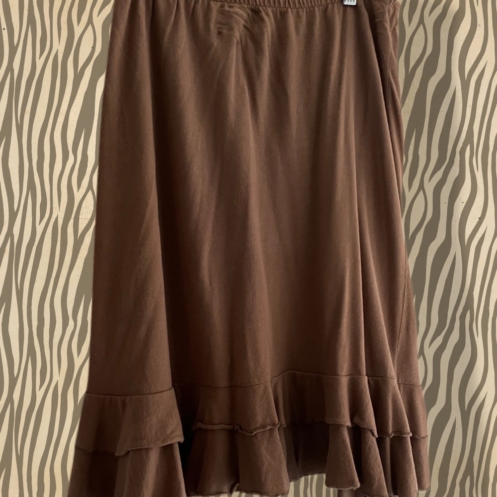 Fresh produce 100% cotton jersey material skirt.